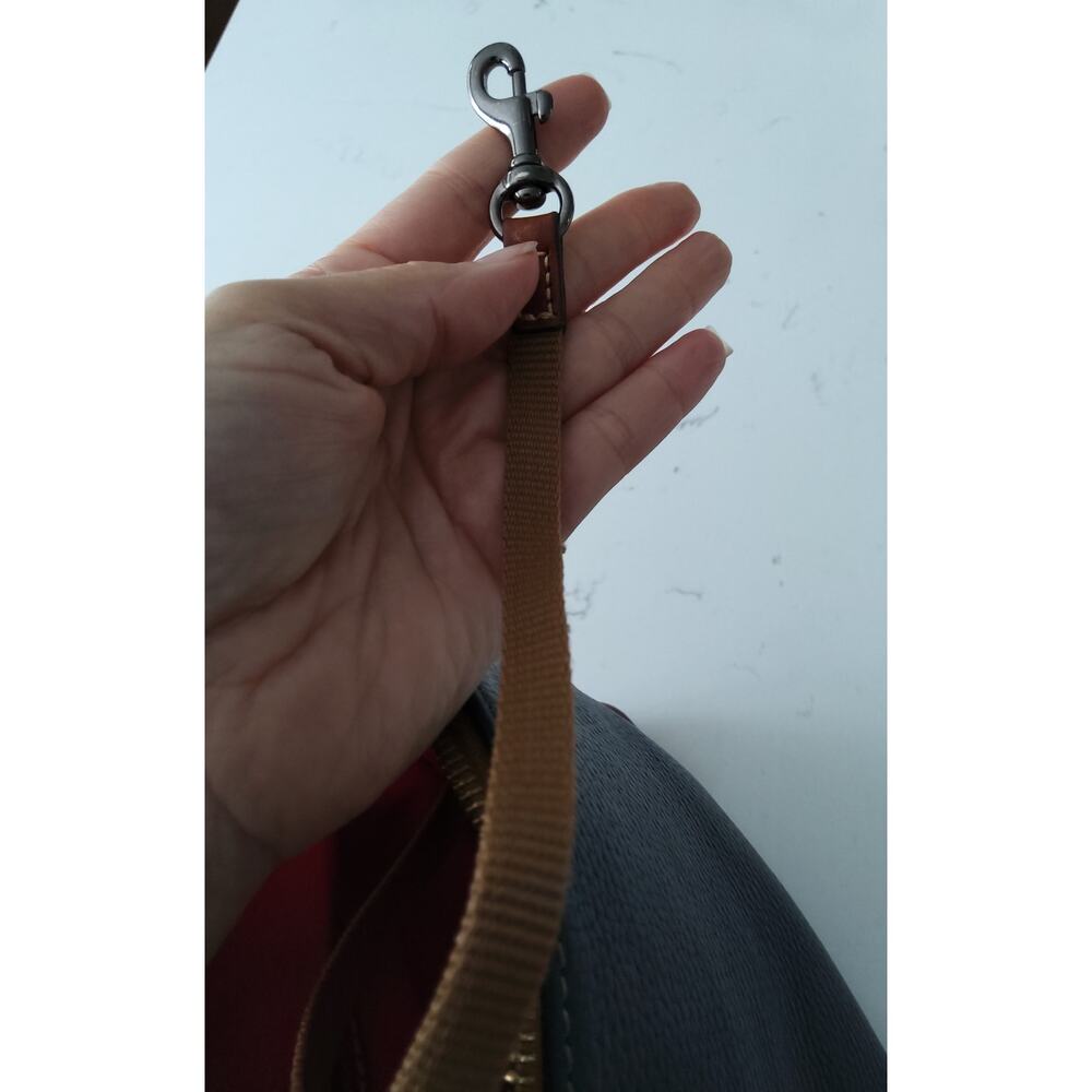 Dooney & Bourke Pebbled Grain leather Crossbody handbag navy/brown old money  - Picture 11 of 13